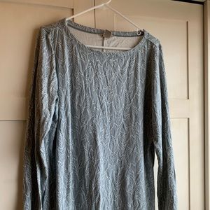 Light blue tunic